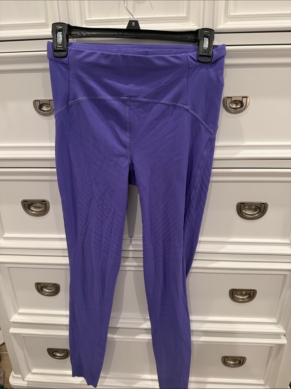 Lululemon purple leggings size 6